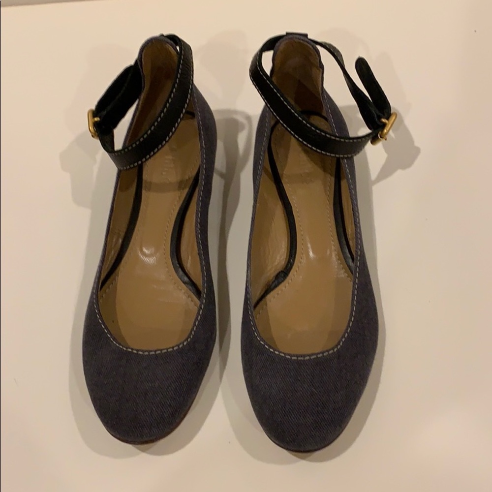 Chloe flats